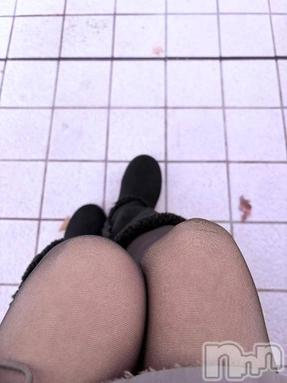 新潟デリヘル熟女の風俗 最終章(ジュクジョノフウゾクサイシュウショウ) あさか(43)の11月19日写メブログ「出勤🧚‍♀️」