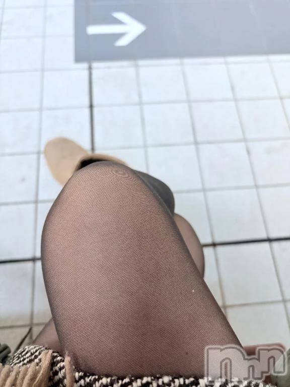 新潟デリヘル熟女の風俗 最終章(ジュクジョノフウゾクサイシュウショウ) あさか(43)の1月15日写メブログ「本日17:00～出勤👠💕」