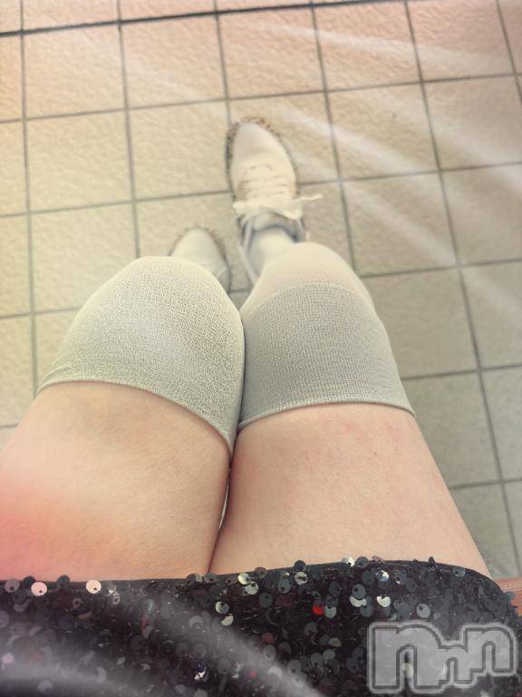 新潟人妻デリヘル熟女の風俗 最終章(ジュクジョノフウゾクサイシュウショウ)あさか(43)の2025年6月5日写メブログ「出勤～ε-(/･ω･)/」