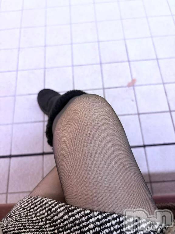 新潟デリヘル熟女の風俗 最終章(ジュクジョノフウゾクサイシュウショウ)あさか(43)の2025年11月27日写メブログ「出勤🧚‍♀️」