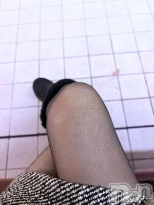 新潟デリヘル 熟女の風俗 最終章(ジュクジョノフウゾクサイシュウショウ) あさか(43)の11月27日写メブログ「出勤🧚‍♀️」