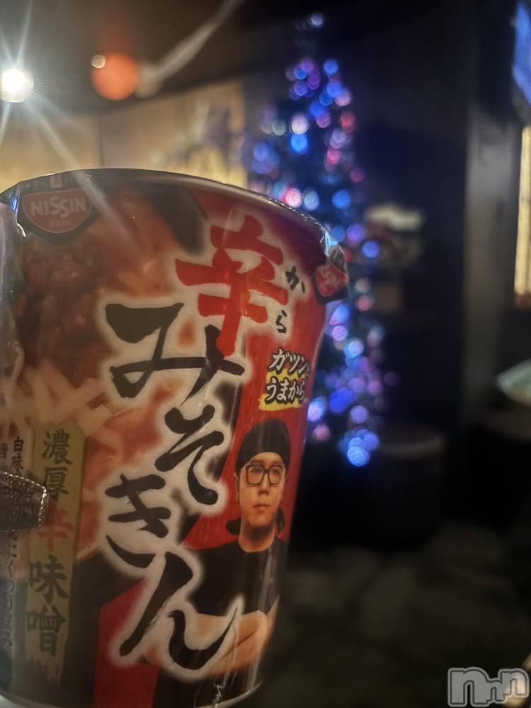 ��Ʋ���ʥå��������륺�С�LOUNGE ICHI ������(�饦�󥸥���) ����ʤ�ߤ�12��23���̥�֥�����🍜🔥��