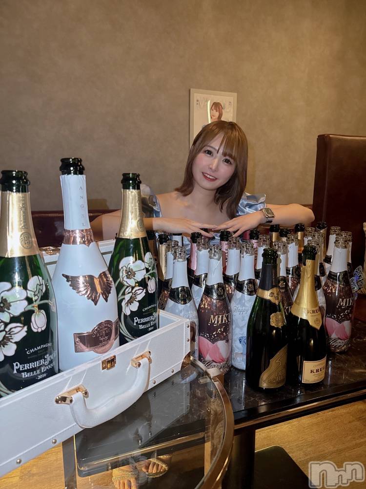 ���ץ���Х��顦�����CLUB BOSS(����� �ܥ�) �ߤ���12��31���̥�֥�����2025✨��