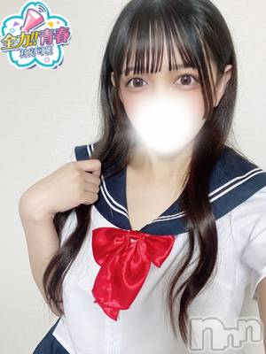 ぴぃ(20) 身長153cm、スリーサイズB0(C).W.H。 全力！！乙女坂46在籍。