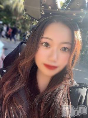 新山れい☆神対応☆清楚系美女♪(23) 身長163cm、スリーサイズB86(E).W58.H88。松本発デリヘル Revolution(レボリューション)在籍。