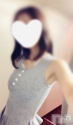 新潟メンズエステ あろまえすて＠新潟(アロマエステアットニイガタ) 莉央＊りお(28)の10月16日写メブログ「ちょっとだけ🤏」