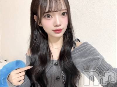 新潟駅前スナック・ガールズバーLAPLUS(ラプラス) みなみの10月14日写メブログ「食欲の秋🍁🍄🌰」