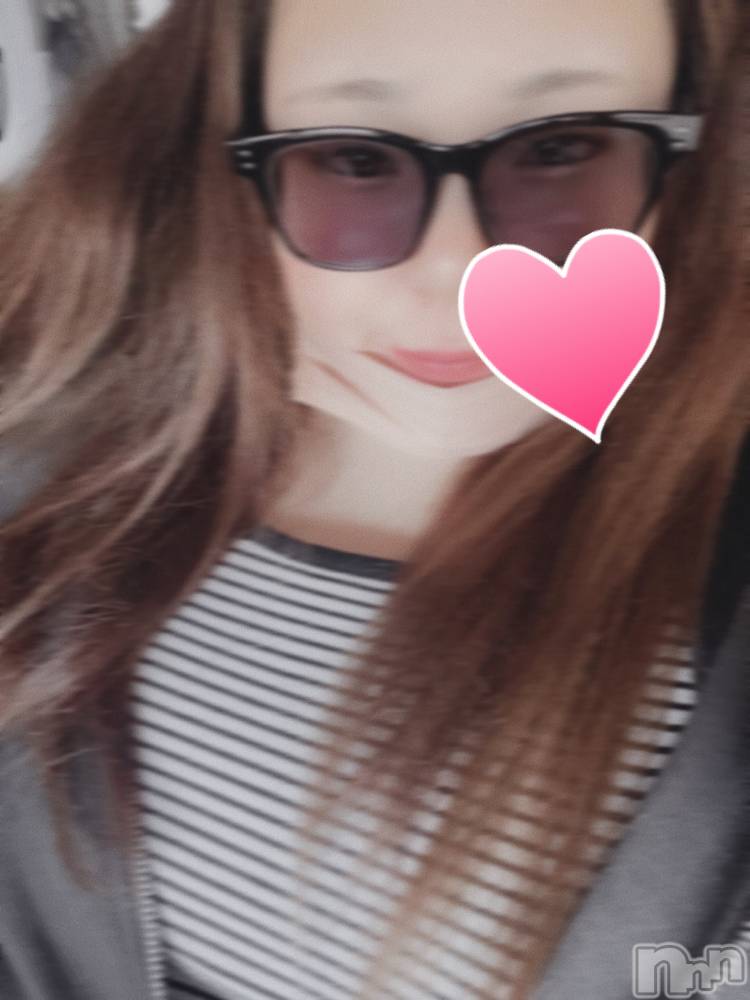 上越デリヘル上越最安値！奥様Deli急便(ジョウエツサイヤスネ！オクサマデリキュウビン) 単発出勤激レア！ひかる(28)の5月30日写メブログ「迷うなぁ💭⸒⸒」