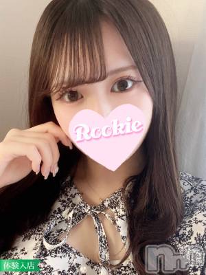 なずな☆ロリ系Gカップ美少女(20) 身長148cm、スリーサイズB92(G以上).W56.H85。長岡デリヘル ROOKIE(ルーキー)在籍。