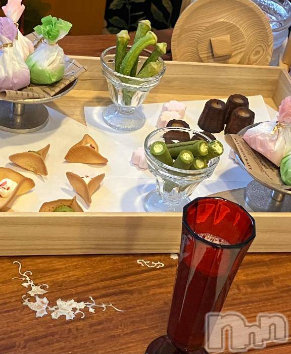 長岡デリヘル長岡風俗出張アロママッサージ(ナガオカフウゾクシュッチョウアロママッサージ) 新人☆整体可☆あゆな(36)の3月31日写メブログ「【4月出勤日のお知らせ💡】」