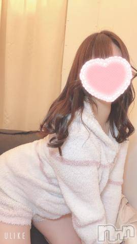 新潟手コキsleepy girl(スリーピーガール) りるちゃん(20)の1月3日写メブログ「あけましておめでとう☘️」