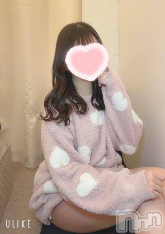 新潟手コキsleepy girl(スリーピーガール) りるちゃん(20)の1月28日写メブログ「ムチムチな太ももは嫌い❔🫣💕」