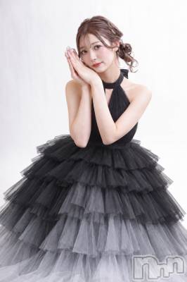 ��������ˤ��륭��Х��顦����֡�CABAR LEPUS(����С���ץ�)�פΥ��㥹�ȡ�MAYA�פξҲ����