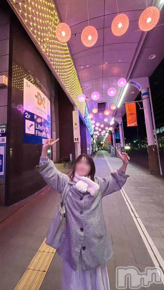 新潟デリヘルすずらん新潟店～ゆっくり長い時間を過ごせるお店～(スズランニイガタテン) 緑川かえで(35)の12月24日写メブログ「メリクリ✨⸜(* ॑꒳ ॑* )⸝✨」