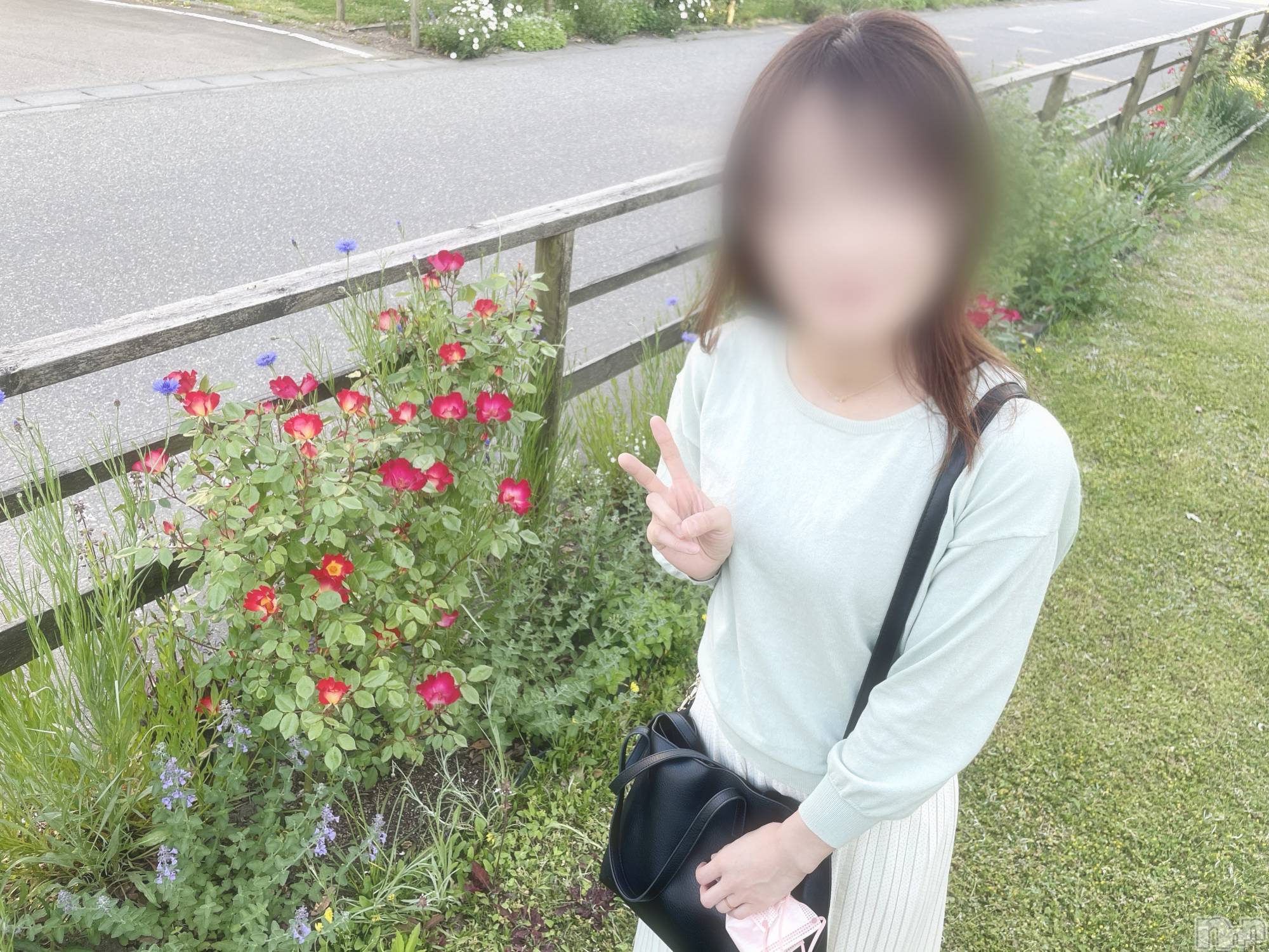 長岡デリヘルすずらん長岡店～ゆっくり長い時間を過ごせるお店～(スズランナガオカテン)緑川かえで(35)の2023年5月16日写メブログ「5月16日 20時46分のブログ」