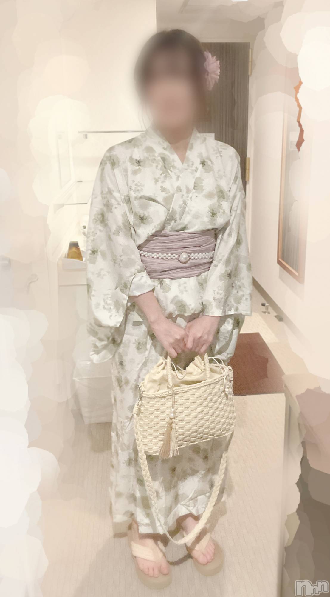 長岡デリヘルすずらん長岡店～ゆっくり長い時間を過ごせるお店～(スズランナガオカテン)緑川かえで(35)の2024年8月1日写メブログ「ゆかた👘」