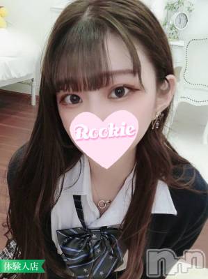 さわ☆ロリ顔美少女(18) 身長154cm、スリーサイズB84(C).W55.H82。長岡デリヘル ROOKIE(ルーキー)在籍。