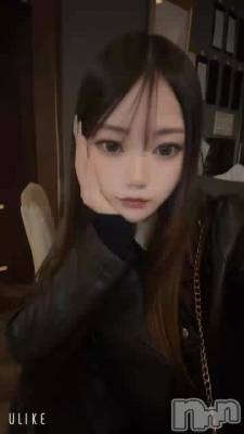 䤹