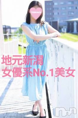 あいの◆新潟美女×山本舞香似(22)身長163cm、スリーサイズB85(D).W57.H84。長岡デリヘル TERRACE(テラス)在籍。