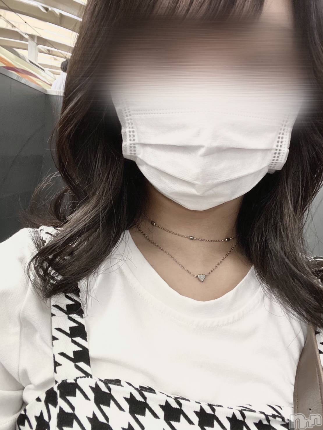 新潟手コキ新潟風俗Noel-ノエル-(ノエル)ひまり(18)の2023年4月14日写メブログ「🫢」