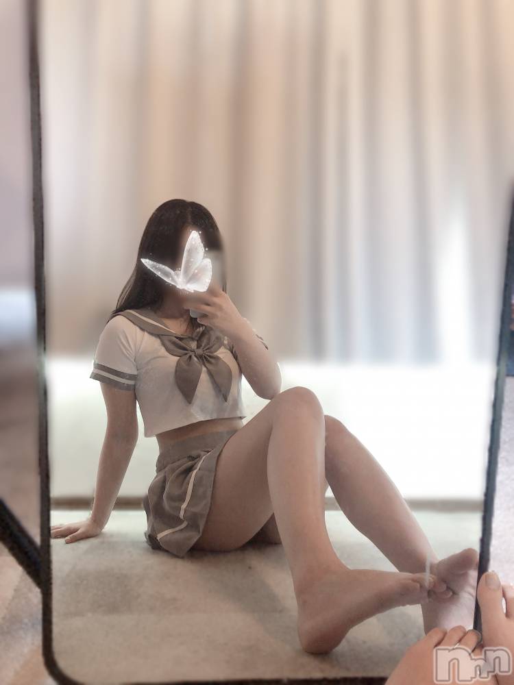 新潟デリヘルENDLESS-安心の地元新潟の素人のみ-(エンドレス) シオン★えっちな風俗素人(24)の3月12日写メブログ「満員感謝🫶今後のお知らせ」