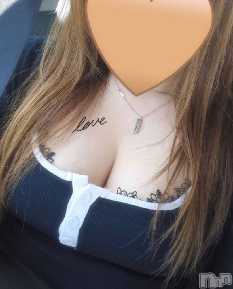 柏崎デリヘルデリヘル柏崎【柏崎唯一のデリヘル！地元新潟女性と会える店】(デリヘルカシワザキ) 葉月さら★色気MAX(38)の4月21日写メブログ「迷うぅぅ」