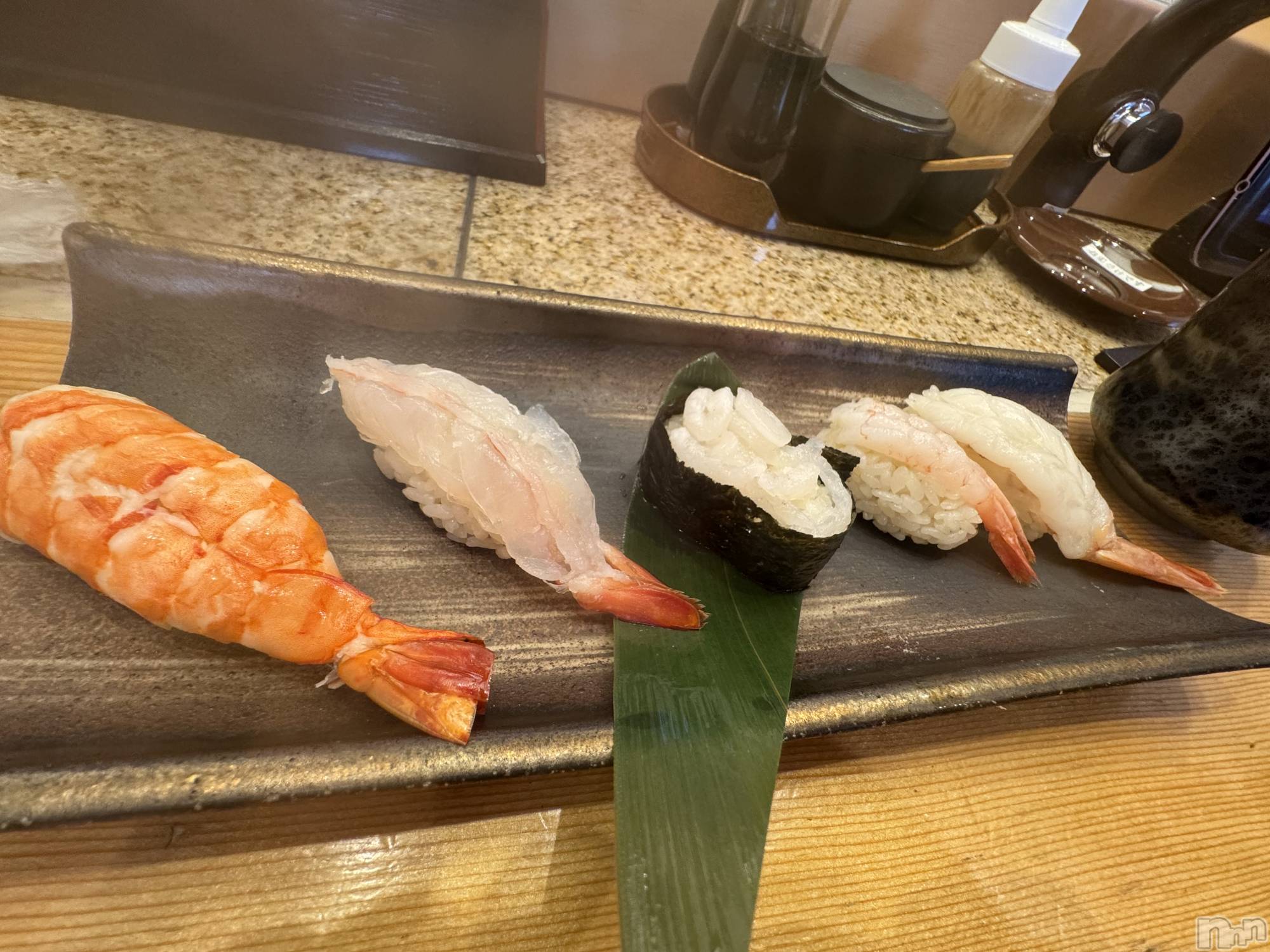 ƲХ顦THE LOUNGE (饦󥸥ե) 2025ǯ36̥֥🦐