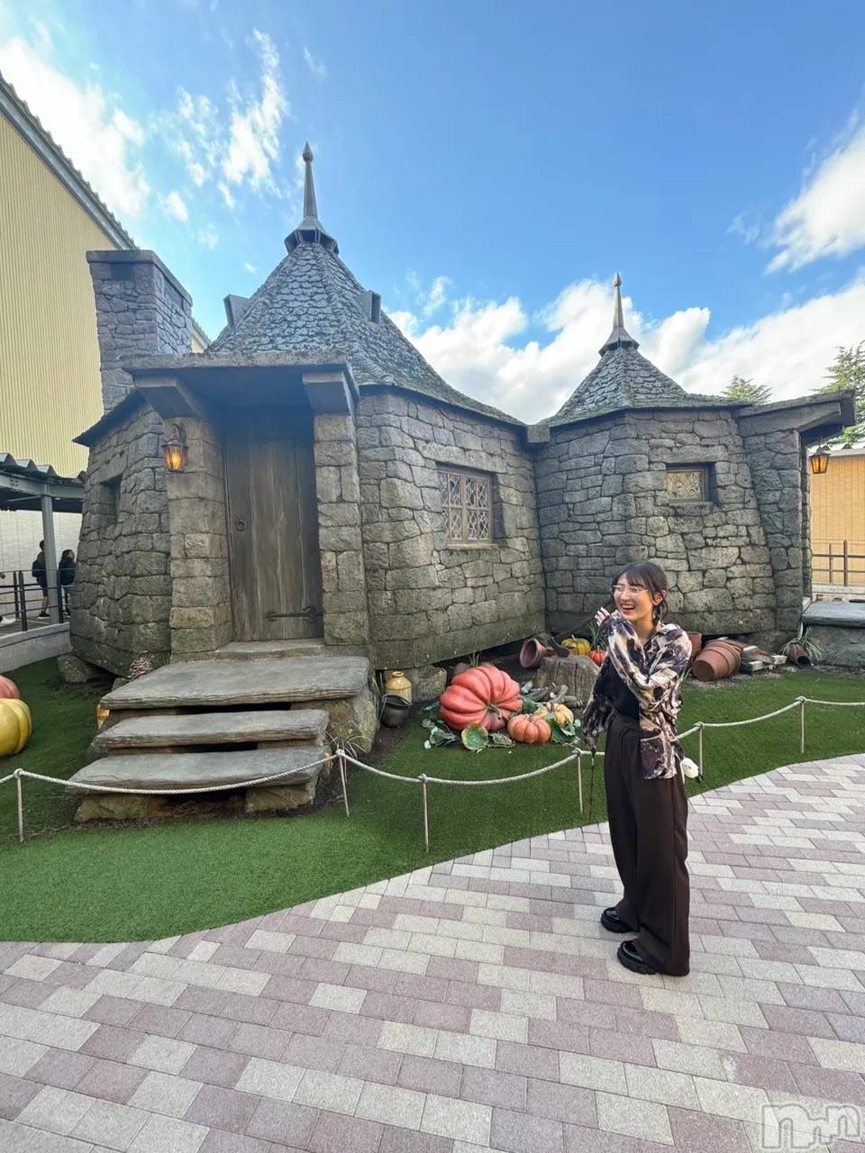 ƲХ顦THE LOUNGE (饦󥸥ե) 2025ǯ322̥֥322 0738ʬΥ֥