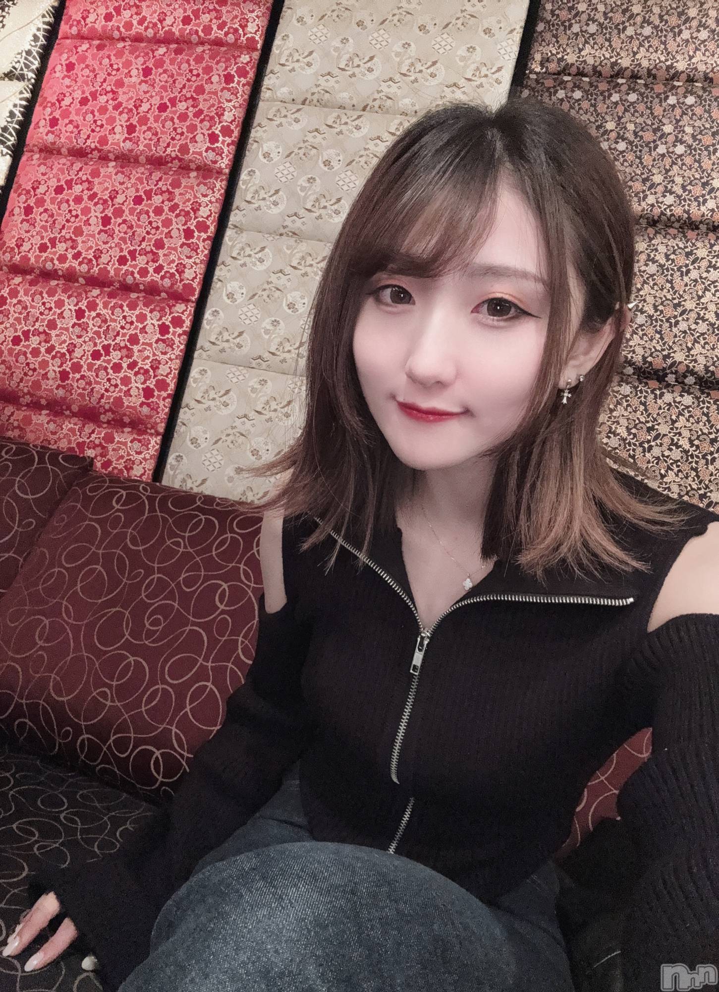 ƲХ顦THE LOUNGE (饦󥸥ե) 2025ǯ42̥֥42 0454ʬΥ֥