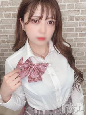 かなえ(20) 身長155cm、スリーサイズB90(G以上).W57.H86。上越デリヘル 密会ゲート(ミッカイゲート)在籍。