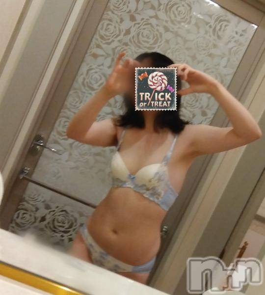 長岡デリヘル長岡市総合デリヘル COLOR～デリヘル・手コキ・密着エステ～(ナガオカシソウゴウデリヘルカラー)ももか☆☆(33)の2024年10月4日写メブログ「イタズラしちゃうぞ♡🤗」