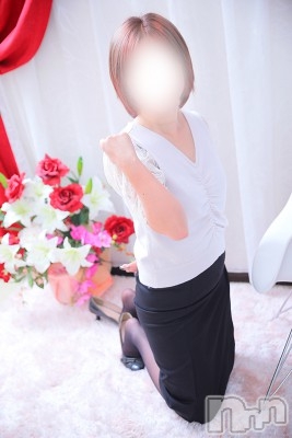 ひろか（体験割）(36) 身長156cm、スリーサイズB83(C).W58.H84。松本発デリヘル 松本人妻援護会(マツモトヒトヅマエンゴカイ)在籍。
