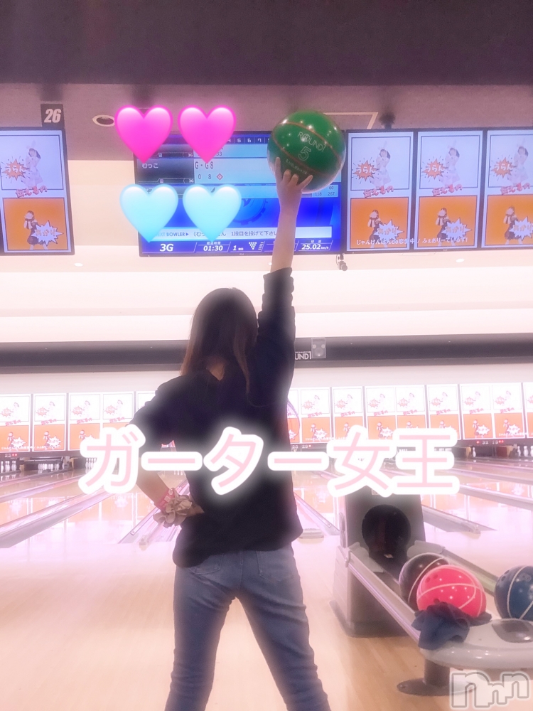 新潟デリヘルドキドキ！！ー地元在籍100％ー(ドキドキ) ユメカ☆濃厚潮吹きお姉さん(32)の8月31日写メブログ「耳は食む物」