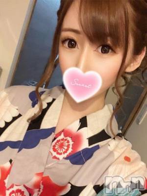 りん☆奇跡天然神乳Gカップ(20) 身長158cm、スリーサイズB90(G以上).W55.H86。上越デリヘル わちゃわちゃ在籍。