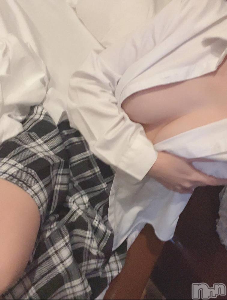 新潟デリヘルMinx(ミンクス) 恋歌【新人】(21)の10月21日写メブログ「腰が砕けるまで…」