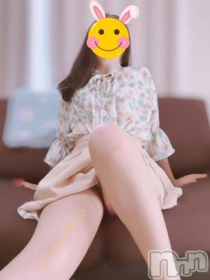 長岡デリヘル 長岡市総合デリヘル COLOR～デリヘル・手コキ・密着エステ～(ナガオカシソウゴウデリヘルカラー) ほのか(28)の9月29日写メブログ「🍒お月様見えるかな🍒」