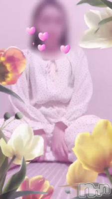 長岡手コキ 長岡市総合デリヘル COLOR～デリヘル・手コキ・密着エステ～(ナガオカシソウゴウデリヘルカラー) ほのか(26)の5月2日動画「積極的ぱんちら動画」