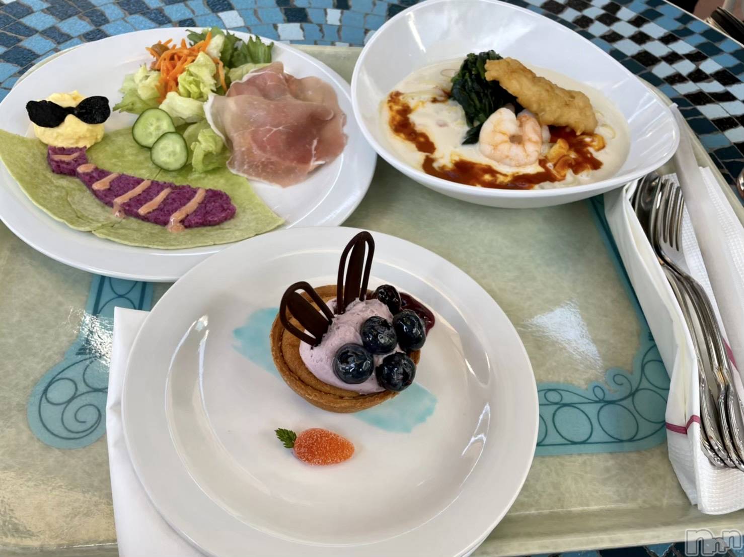 ƲХ顦THE LOUNGE (饦󥸥ե) 2025ǯ41̥֥41 0120ʬΥ֥
