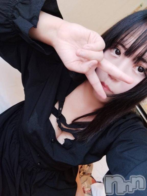 長岡デリヘル奥様特急 長岡店(オクサマトッキュウナガオカテン) むぎ(24)の1月22日写メブログ「待機中♥」