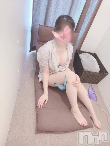 新潟手コキsleepy girl(スリーピーガール)おとちゃん(21)の2023年7月2日写メブログ「私元気すぎない？？」