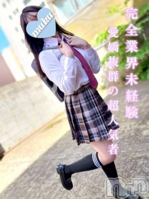 はなの(19) 身長158cm、スリーサイズB86(D).W57.H84。長岡デリヘル 純・無垢(ジュンムク)在籍。