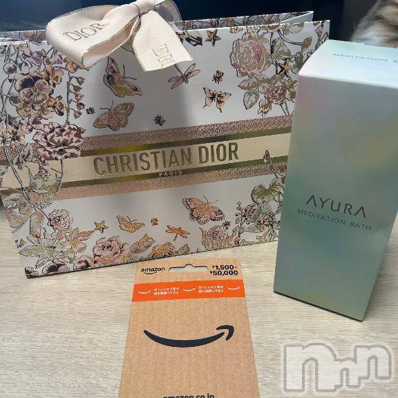 三条デリヘル新潟デリヘル倶楽部　三条店(ニイガタデリヘルクラブ　サンジョウテン)かな(21)の2025年4月19日写メブログ「誕生日プレゼント」