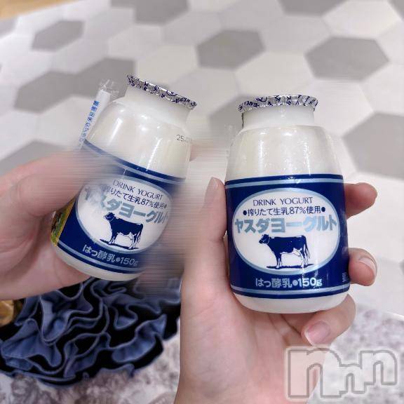 三条デリヘル新潟デリヘル倶楽部　三条店(ニイガタデリヘルクラブ　サンジョウテン)かな(21)の2025年7月24日写メブログ「ついつい…ね？」