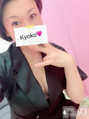 新潟デリヘル 奥様特急 新潟店(オクサマトッキュウニイガタテン) 中島　京子(40)の8月26日写メブログ「新潟に帰ってきました❣️」
