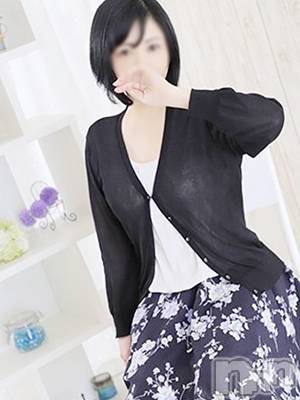 さなえ(43) 身長160cm、スリーサイズB86(E).W59.H83。新潟人妻デリヘル 熟女の風俗 最終章(ジュクジョノフウゾクサイシュウショウ)在籍。