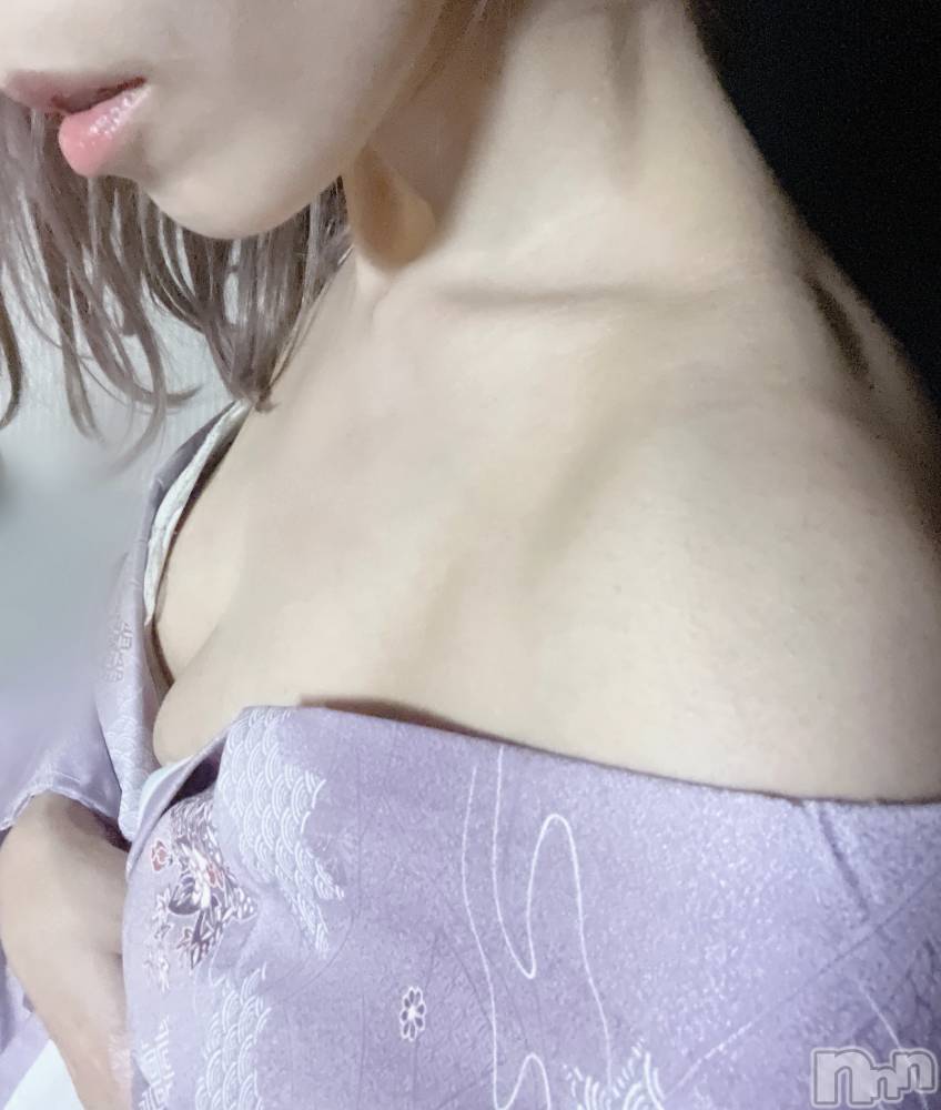 長岡人妻デリヘル長岡人妻市(ナガオカヒトヅマイチ) せりか★『極嬢』による乳首攻め(34)の12月13日写メブログ「えっ？！」