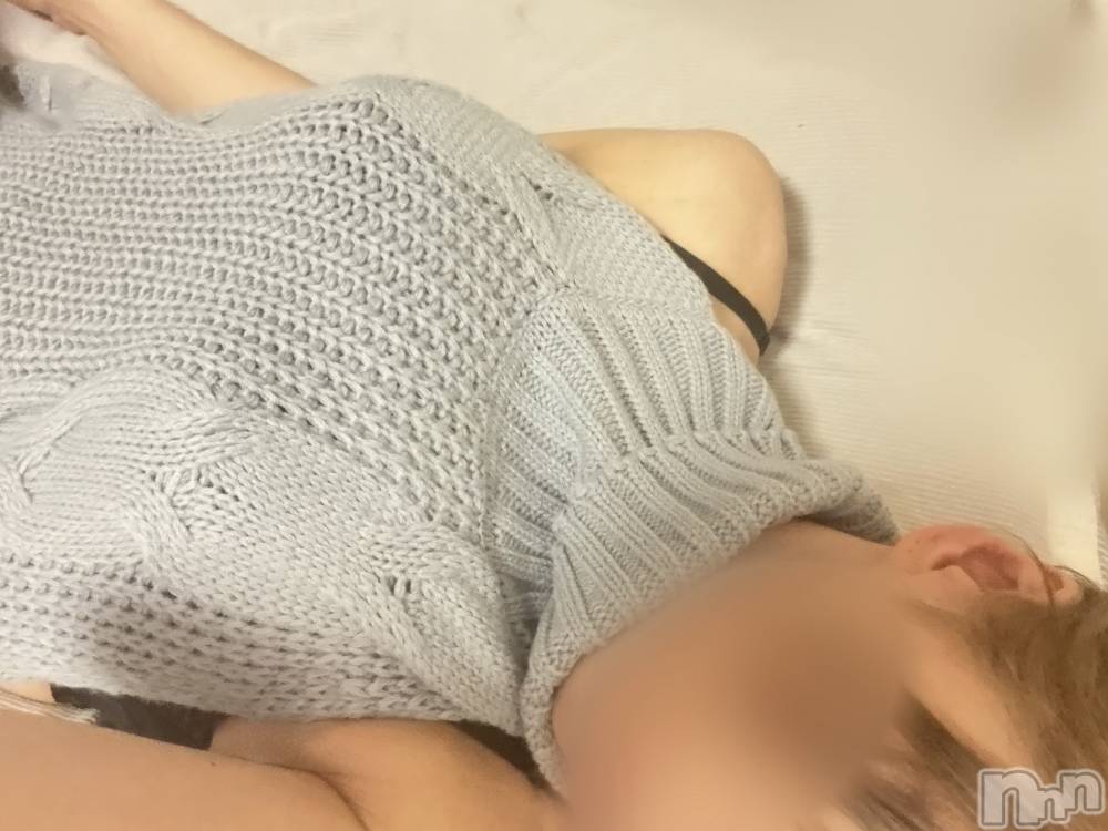 長岡人妻デリヘル長岡人妻市(ナガオカヒトヅマイチ) せりか★『極嬢』による乳首攻め(34)の3月5日写メブログ「乳首責め？四つん這い？」