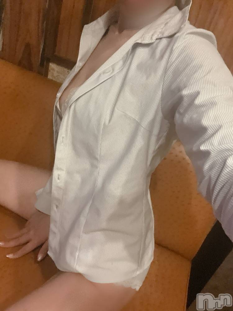 長岡人妻デリヘル長岡人妻市(ナガオカヒトヅマイチ) せりか★『極嬢』による乳首攻め(34)の9月26日写メブログ「欲しいんです」