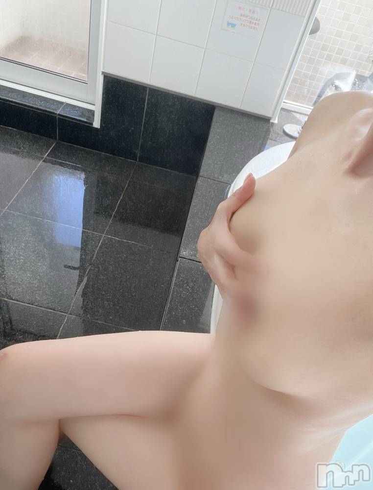 長岡人妻デリヘル長岡人妻市(ナガオカヒトヅマイチ) せりか★『極嬢』による乳首攻め(34)の11月10日写メブログ「しっかり施術」