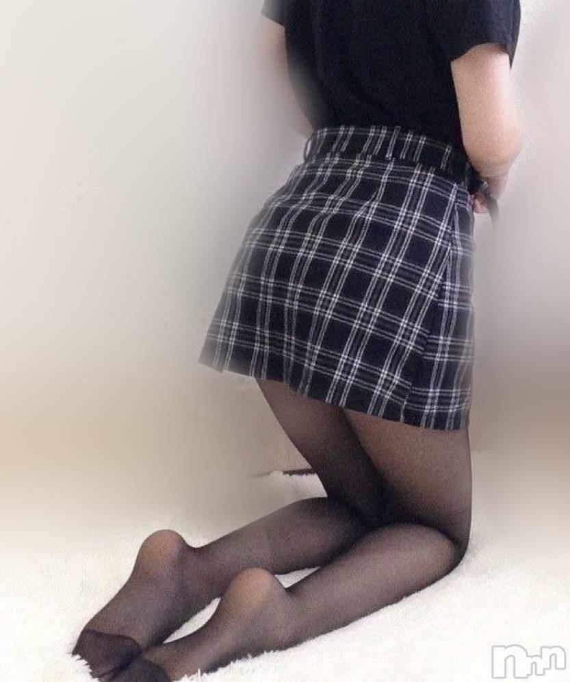 長岡人妻デリヘル長岡人妻市(ナガオカヒトヅマイチ) せりか★『極嬢』による乳首攻め(34)の1月10日写メブログ「AV観ながら」